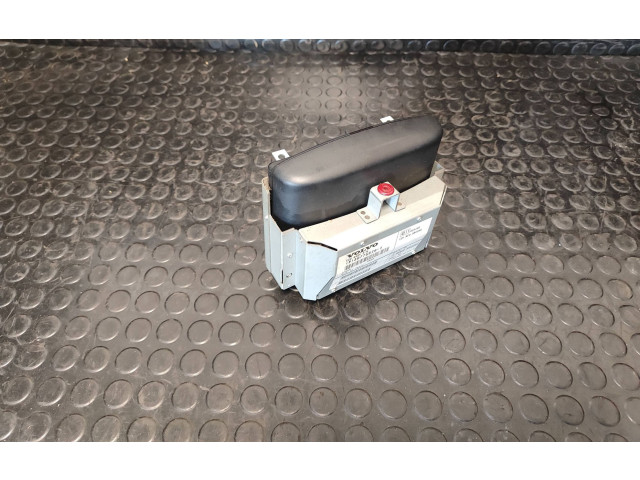 Ручка стеклоочистителей 30775626 Volvo V70