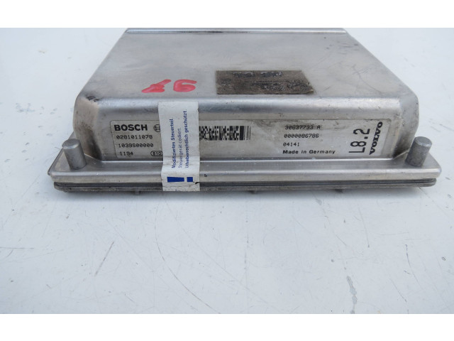 Блок управления двигателя 30637733A, 0000086786   Volvo XC90