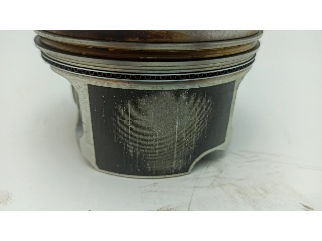  Поршень  161036038, 062121422  Cadillac SRX для бензинового двигателя 3.6