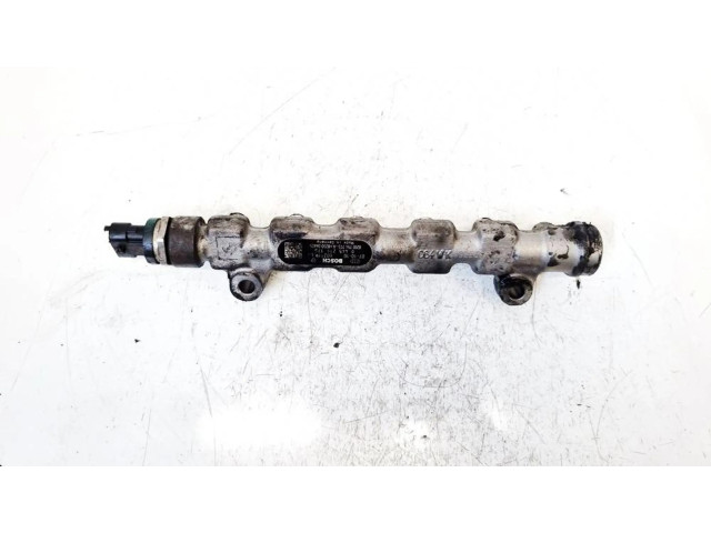 Vstřikovací lišta 0445214175, 8200754773 Opel Vivaro pro naftový motor 2.5