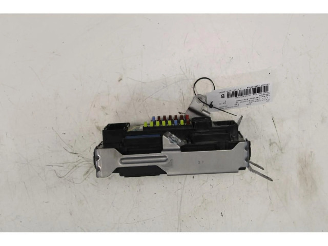 Блок предохранителей    Jeep Renegade    