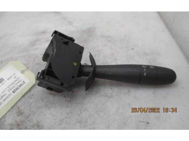 Ручка стеклоочистителей 7701050685, 7701050685   Renault Trafic II (X83)