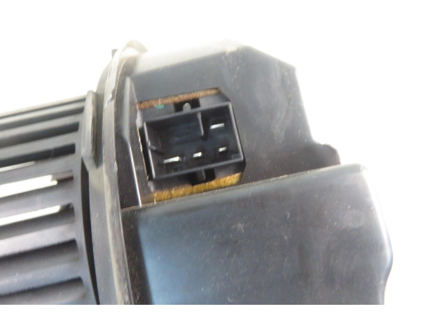 Вентилятор печки    F983228M, 1K1820015   Volkswagen Touran I