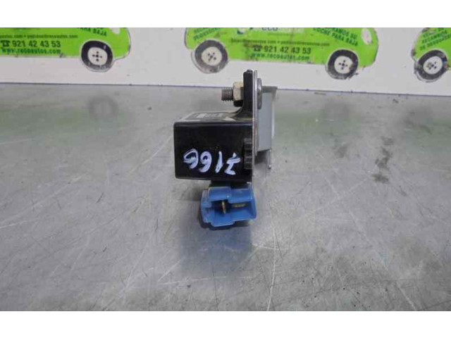 Блок предохранителей MB649187 Mitsubishi Montero