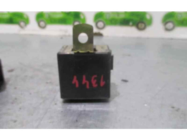 Pojistková skříňka 9525033000 KIA Joice 2001