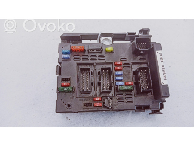 Pojistková skříňka Řídící jednotka BSM 9657608880, BSMB2 Citroen Berlingo 2007