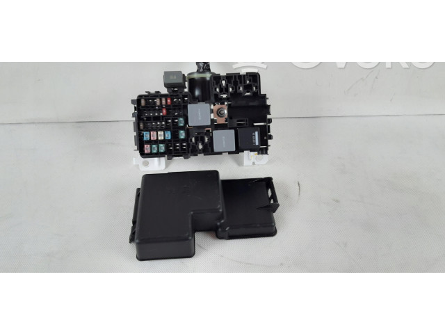 Блок предохранителей     Volvo XC90    