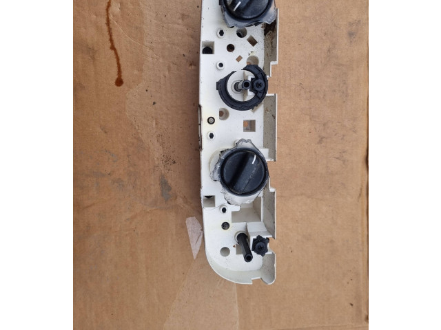 Блок управления климат-контролем    Volvo S80