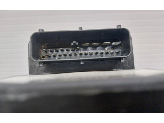 Блок АБС 0273004571, 0130108084 Toyota Corolla Verso E121 2001 - 2004 года