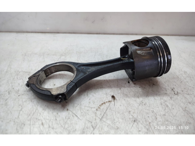 Поршень с шатуном OM642 Jeep Grand Cherokee (WK)