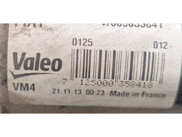 Двигатель стеклоочистителей 199B4000   Fiat 500L