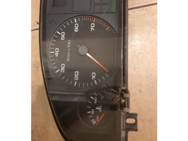 Přístrojová deska Audi A6 S6 C4 4A 1995 110008670001, 4a1919033FK