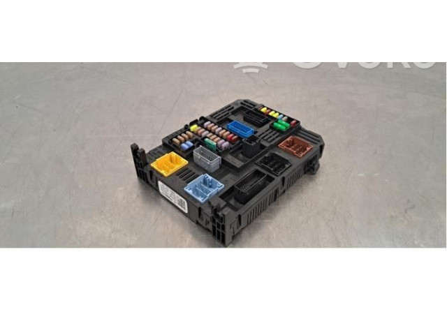 Блок предохранителей 9832880680 Citroen C3 Aircross