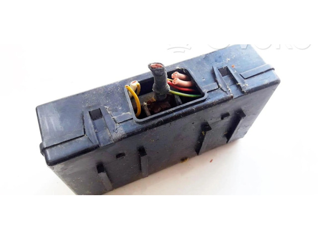 Блок предохранителей 97086100, 97086100 Peugeot 406