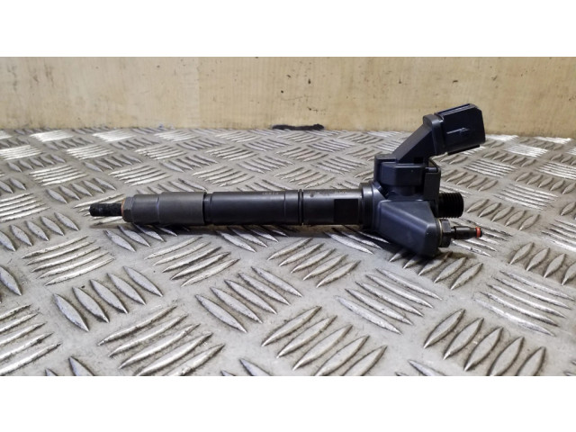 Vstřikovač 31432836   Volvo XC90  pro naftový / Электричество motor 2.0  