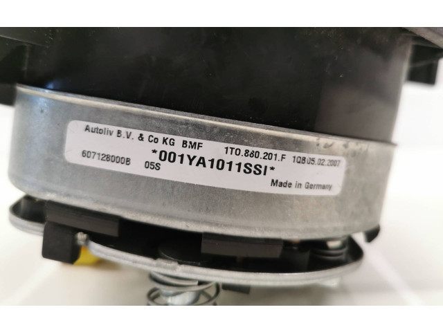 Подушка безопасности водителя 1T0880201F, 607128000B Volkswagen Touran I