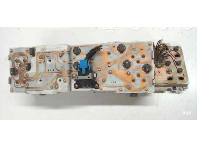 Панель приборов 56007196 Jeep Cherokee XJ