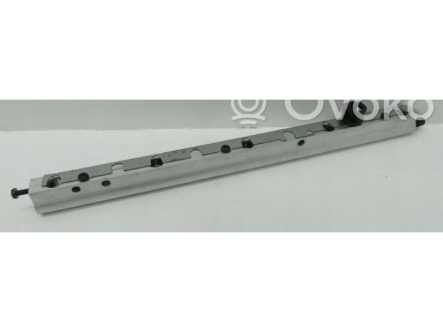 Vstřikovací lišta    Ford Focus ST     