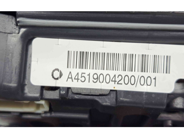 Спидометр (приборный щиток) A4519004200 Smart ForTwo II