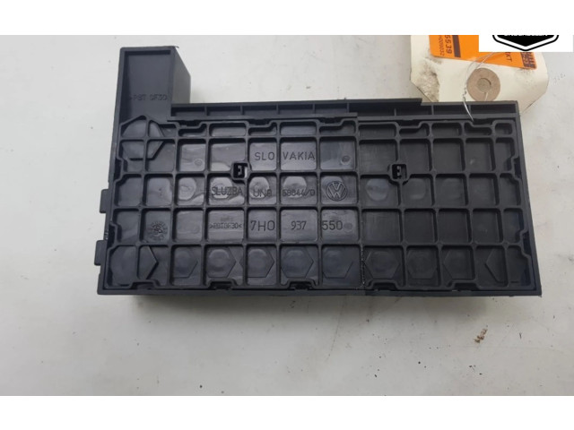 Pojistková skříňka 7H0937550A Volkswagen Transporter - Caravelle T5 2003