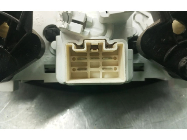 Блок управления климат-контролем Dacia Lodgy