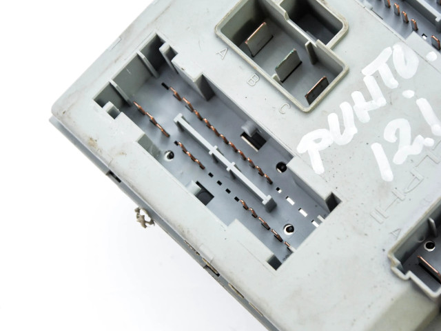 Pojistková skříňka 46760253 Fiat Punto (188) 2001