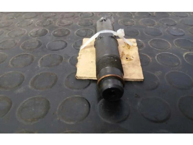 Vstřikovač Peugeot 106