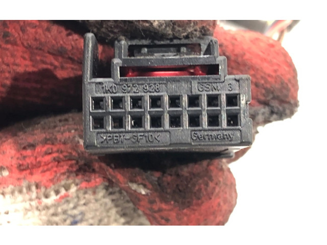 Zpětné zrcátko Audi A1 2011