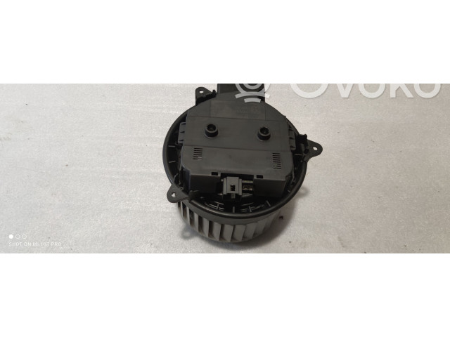 Вентилятор печки    4H1820021B   Audi A6 S6 C7 4G