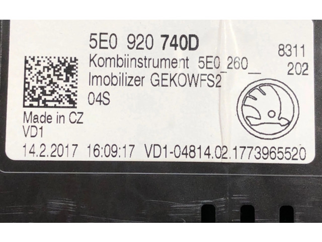 Панель приборов 5E0920740D   Skoda Octavia Mk3 (5E)       
