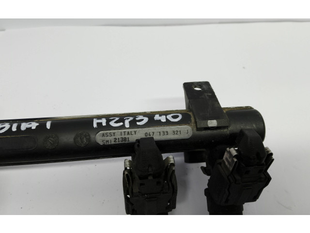 Топливная рампа 047133319, 047133321J Skoda Fabia Mk1 (6Y)