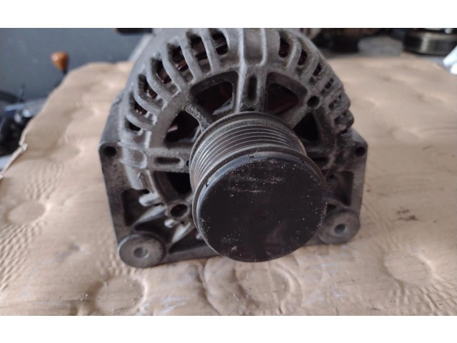 Генератор 8200667608A Renault Clio II