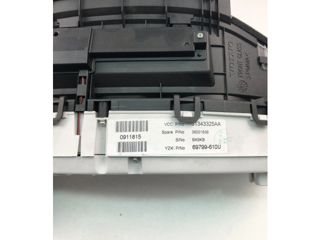 Přístrojová deska Volvo XC70 2009 31343325AA