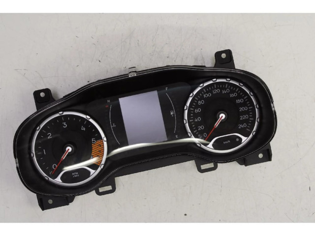 Панель приборов    Jeep Renegade       