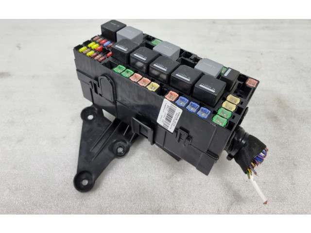 Блок предохранителей BK2T14401 Ford Transit Custom