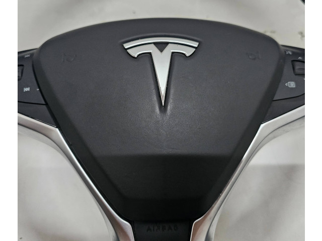 Volant Tesla Model S 2014   
