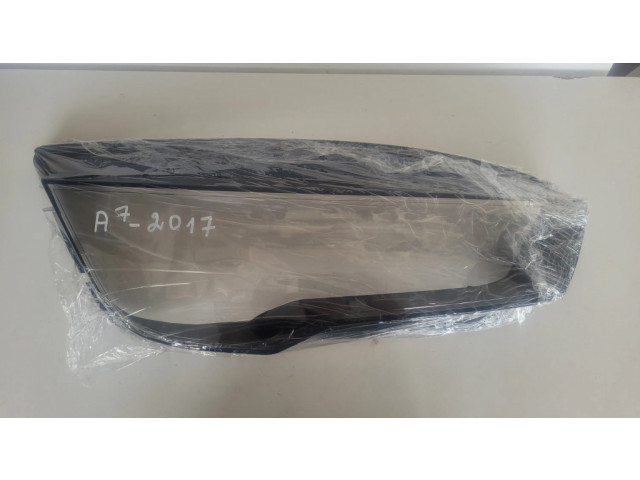 Стекло переднеи лампи