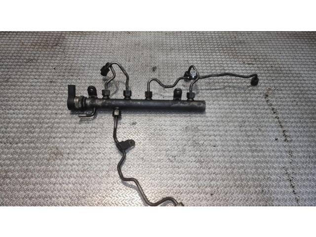 Магистральная трубка топлива