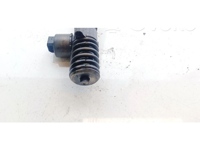 Форсунка 0414720404, PDB027    Volkswagen Golf Plus   