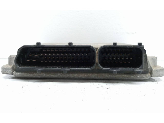 Блок управления двигателя 06A906018CL, 0261206076 Volkswagen Golf SportWagen