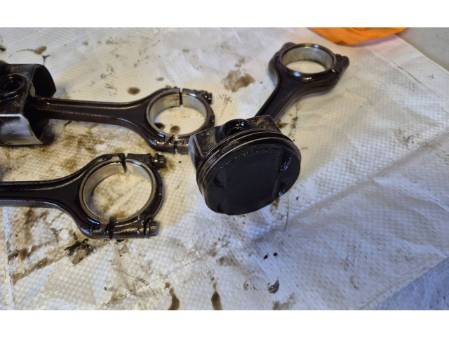 Píst    Seat Leon (5F)    cxs 