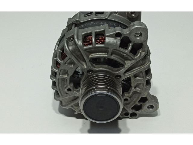 Генератор 04L903021JX, 0125811089 Skoda Octavia Mk3 (5E)