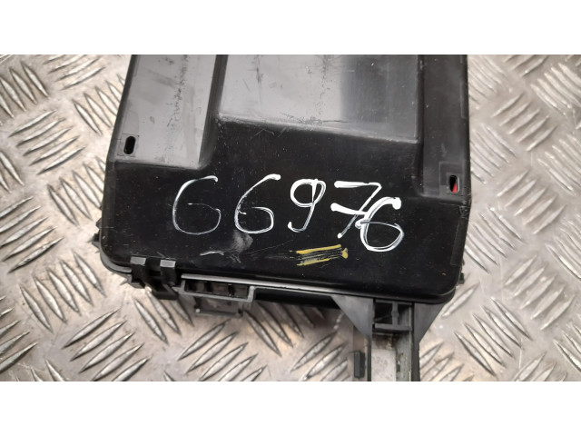 Блок предохранителей 670007428 Maserati Ghibli