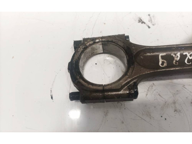  Поршень с шатуном    Peugeot Partner  