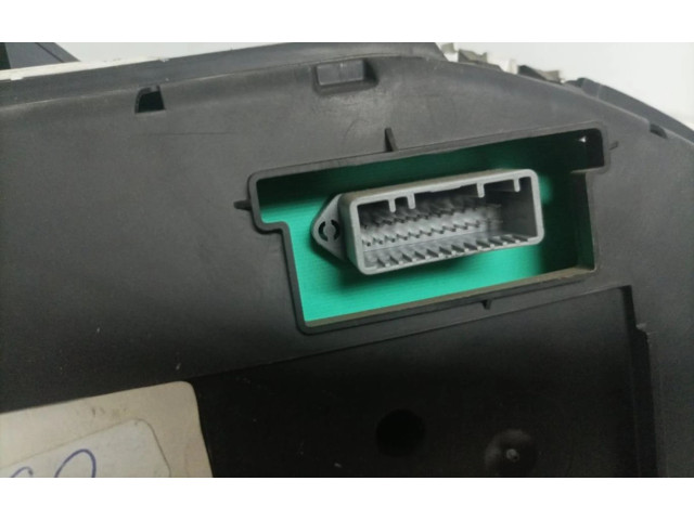 Спидометр (приборный щиток) 8200582705G   Renault Clio III  