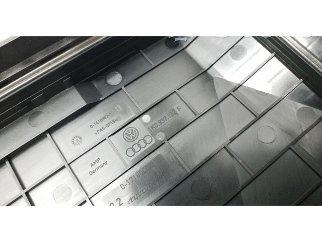 Pojistková skříňka 1K0937125B, 1K0937132F Volkswagen Scirocco 2008