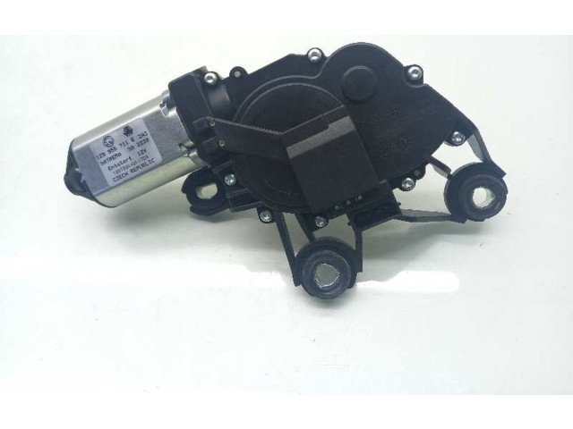 Моторчик заднего дворника 1Z9955711C, 1Z9955711B    Skoda Octavia Mk2 (1Z)