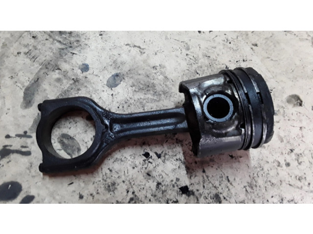 Поршень с шатуном 619 Citroen C3 Picasso для дизельного двигателя 1.6