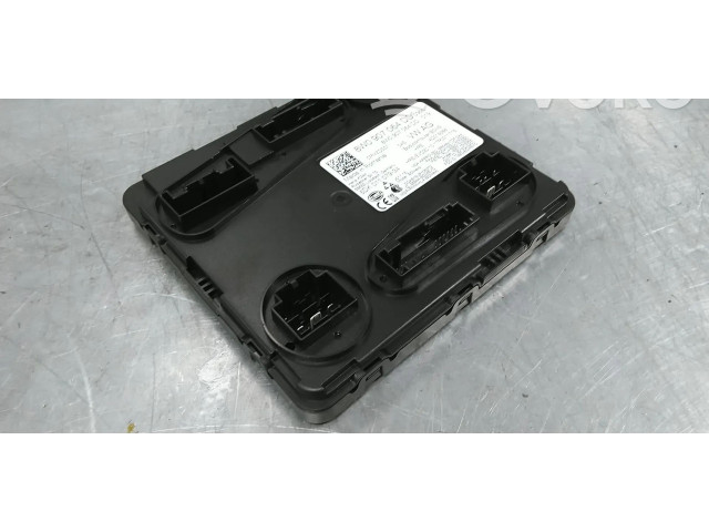 Pojistková skříňka Řídící jednotka BSM 8W0907064DD, 8W0907064AA Audi Q7 4M 2018