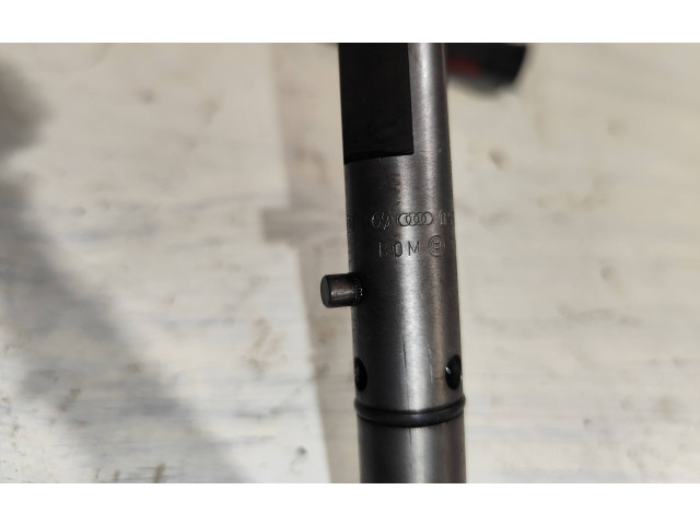 Форсунка 059130201a    Audi A6 S6 C5 4B   